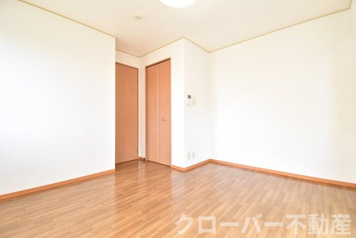 居室・リビング　洋室６．８帖