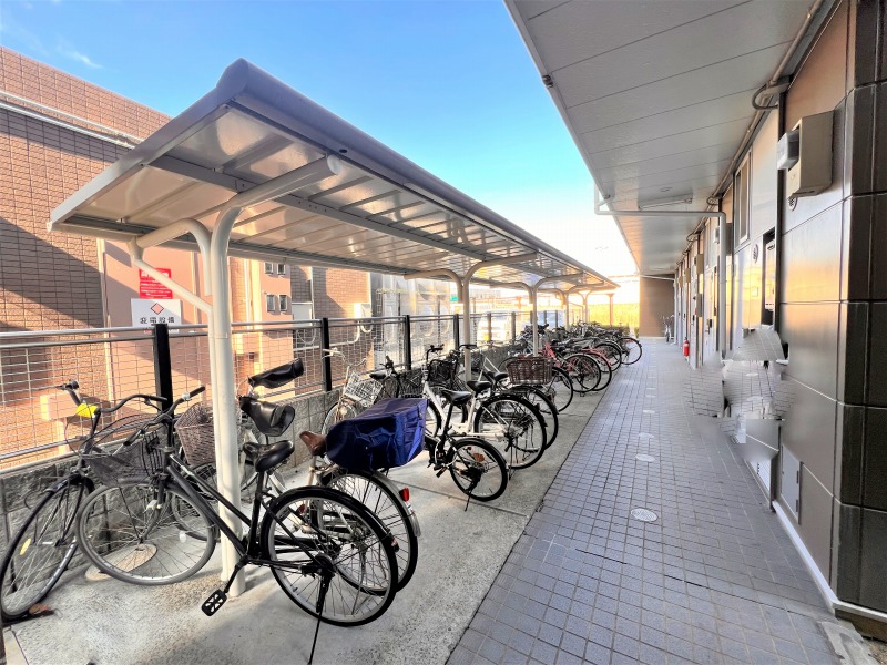 その他　駐輪スペースです。