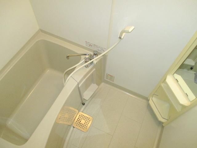 バス・シャワールーム　★人気のバス・トイレ別です♪★