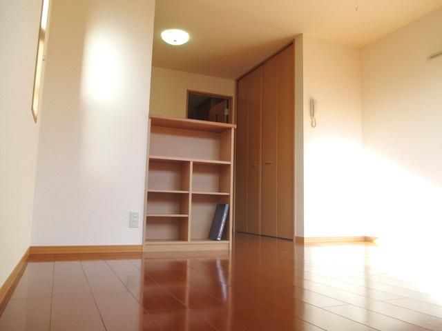 その他部屋・スペース　★広めの洋室です★