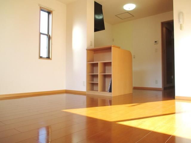 居室・リビング　★日当りの良いお部屋です♪★