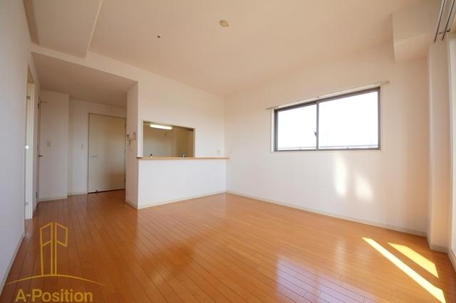 居室・リビング　ルクレ阿波座レジデンス