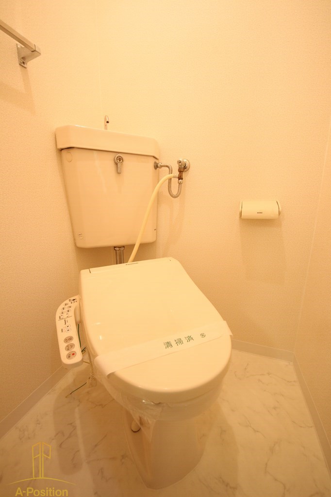 トイレ　collection中崎I