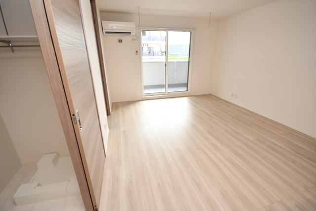 居室・リビング　洋室