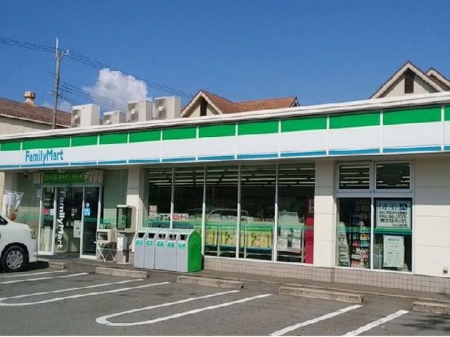 コンビニ　ファミリーマート加古川平岡店（コンビニ）まで1507m