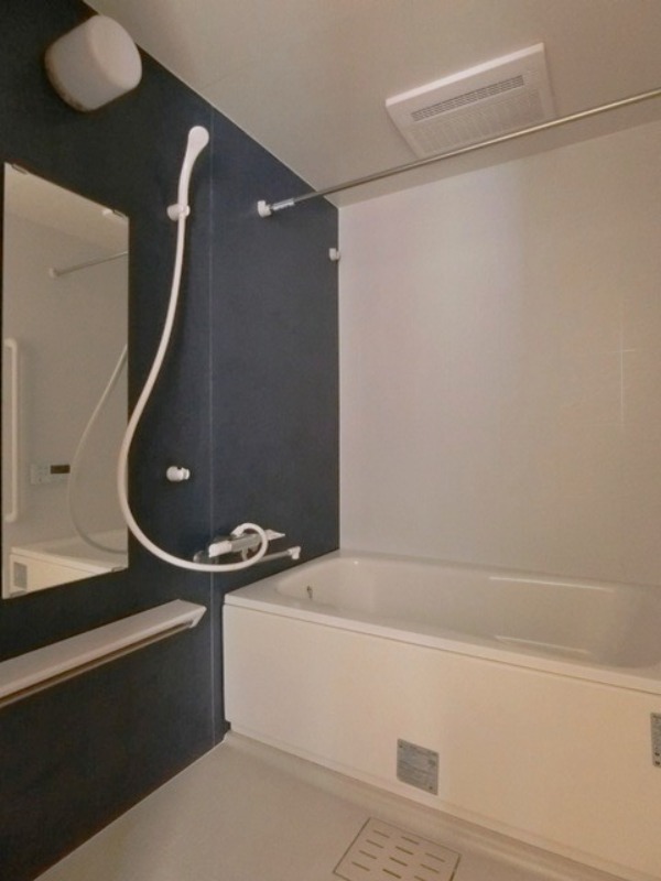 バス・シャワールーム　図面と現状に相違がある場合には現状を優先