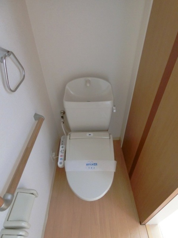 トイレ　図面と現状に相違がある場合には現状を優先