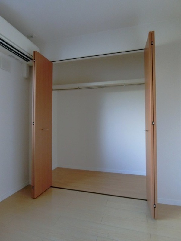 収納　図面と現状に相違がある場合には現状を優先