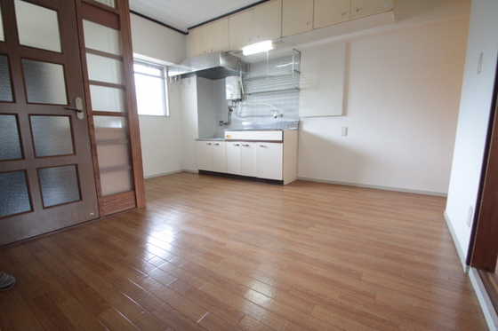 居室・リビング　※別部屋の写真です