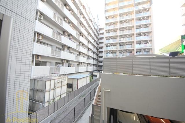 眺望　エステムプラザ梅田・中崎町IIIツインマークスノースレジデンス