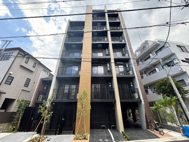 建物外観　【ガリシア文京本駒込】