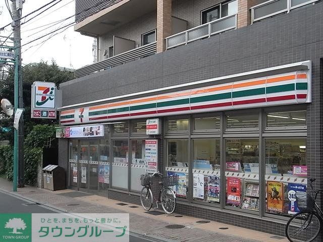 コンビニ　セブンイレブン（コンビニ）まで204m