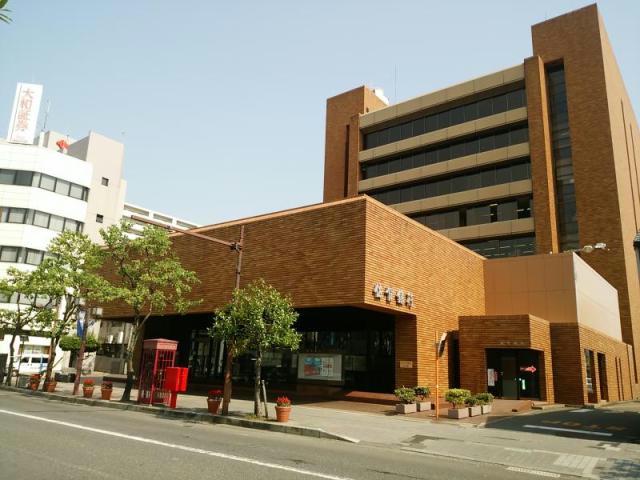 銀行　佐賀銀行本店（銀行）まで658m