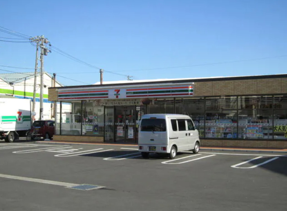 コンビニ　セブンイレブン 吉良町富好新田店（コンビニ）まで253m