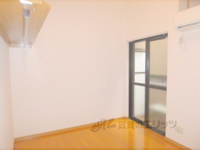 居室・リビング　洋室