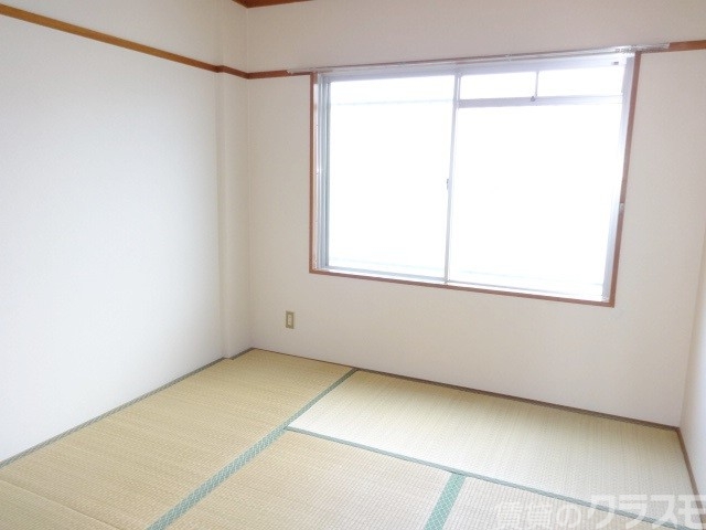 その他部屋・スペース　入ってすぐの和室です♪