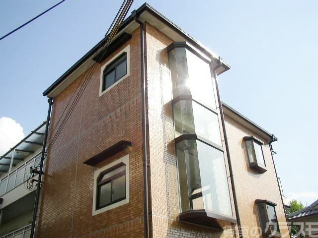 建物外観　駅から徒歩６分の２ＤＫです★