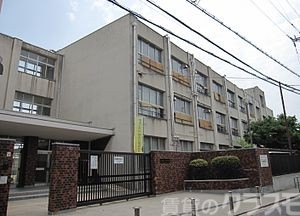 中学校　大阪市立大桐中学校（中学校）まで400m