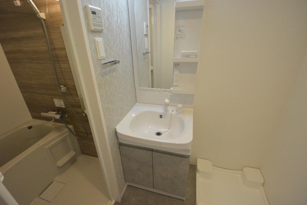 洗面設備　洗髪洗面化粧台