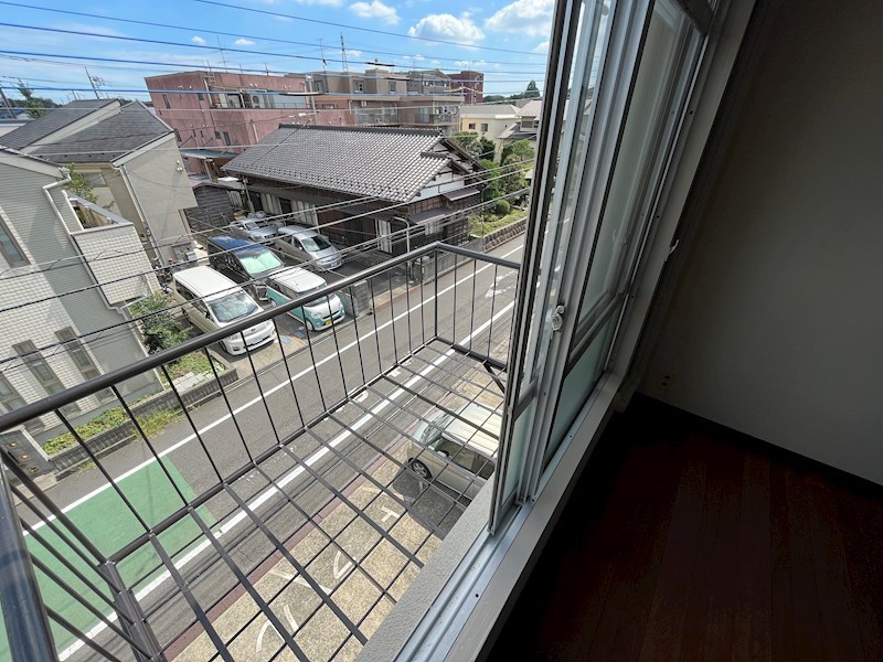 バルコニー　日当たり良好です。