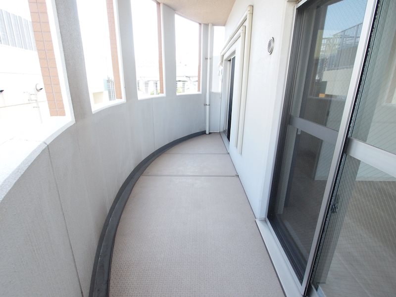 バルコニー　日当たり良好♪