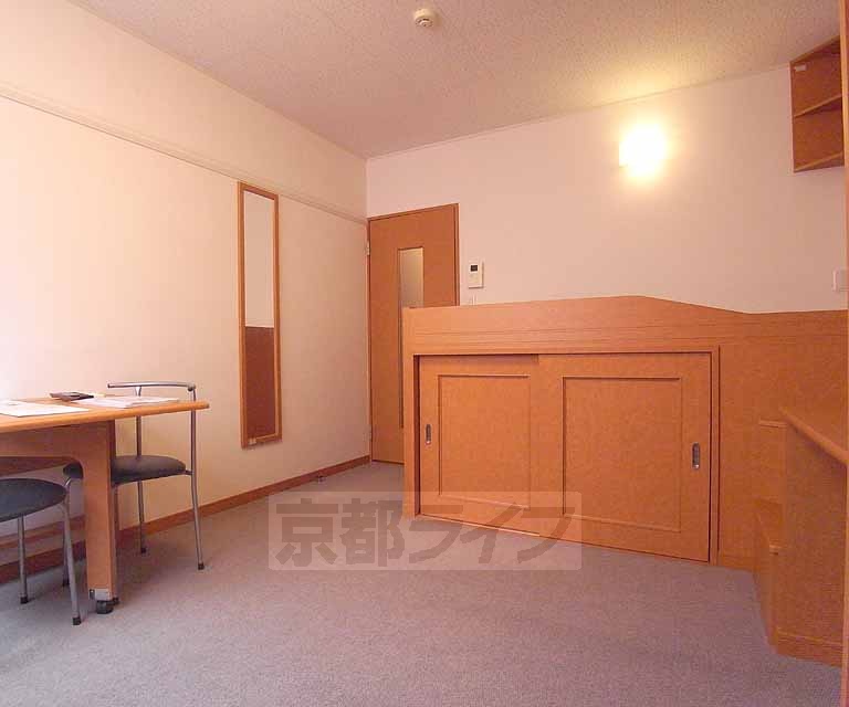 居室・リビング　家具家電付きのお部屋有り