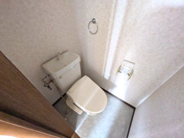 トイレ　2025年9月撮影※現況を優先します。