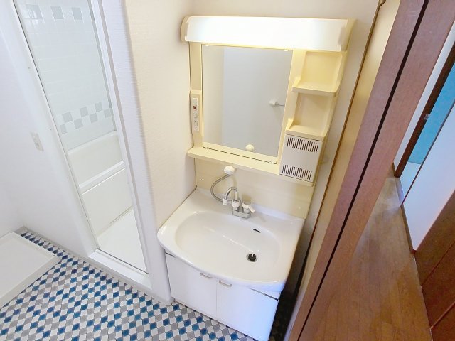 洗面設備　現況と異なる場合は現況を優先します。2025年12月撮影
