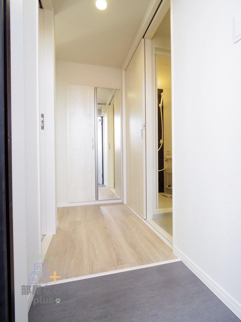 玄関　※同仕様写真です