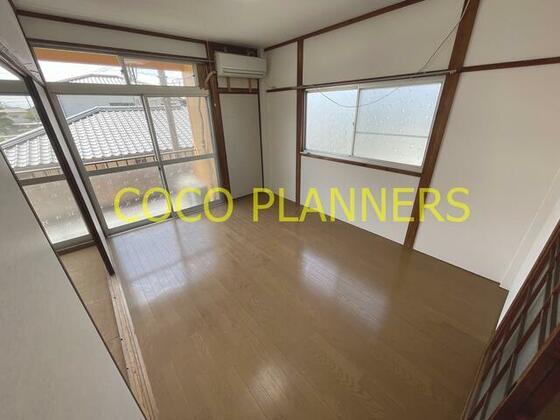 居室・リビング　他のお部屋のお写真です。