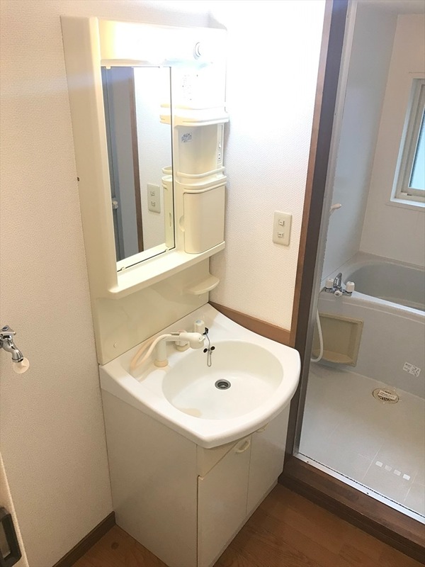 洗面設備　洗面化粧台