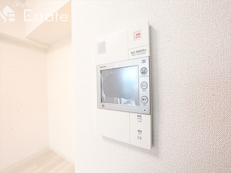 セキュリティ　モニター付きインターホン