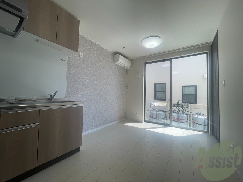 居室・リビング　６．６帖のリビングになります。伸び伸び出来そうですね。