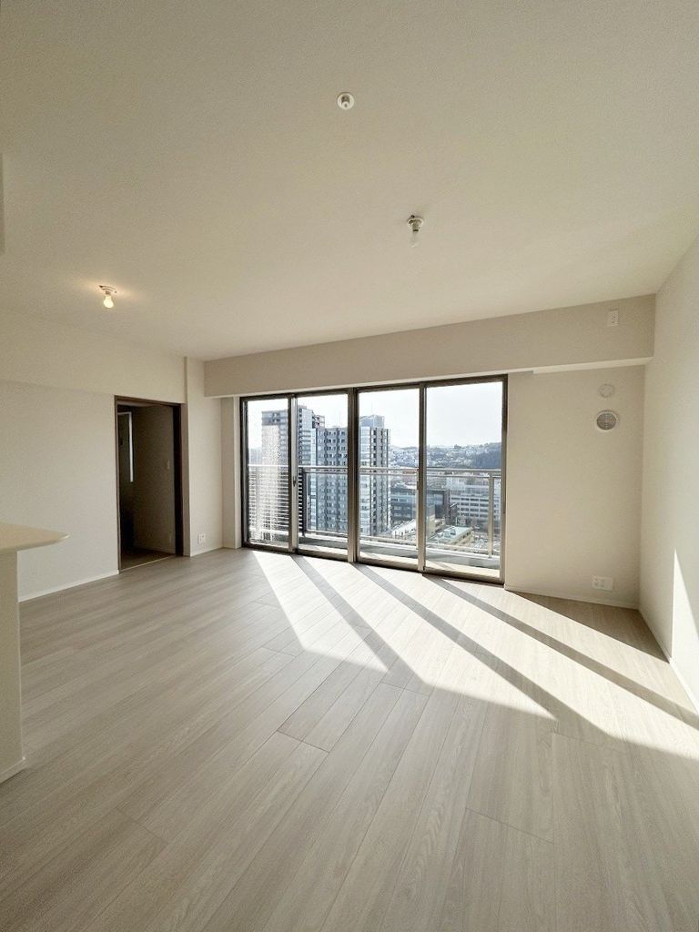 居室・リビング　リビング・ダイニングルーム（約13.3帖）