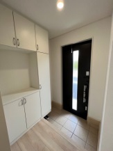 玄関　ワイドな玄関　　トール（背高）シューズBOX付