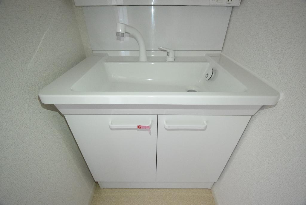 洗面設備　洗髪洗面化粧台