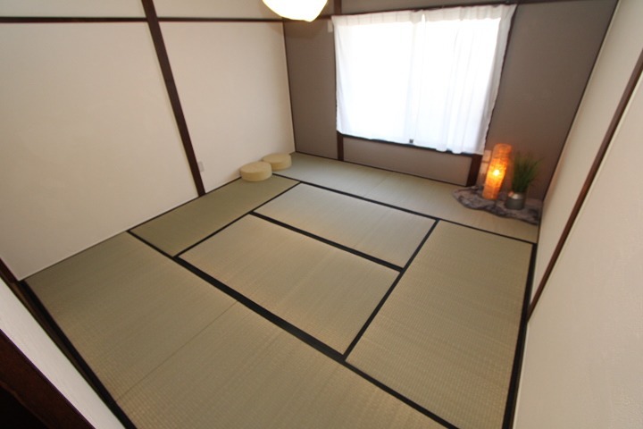 枚方市高野道1丁目 貸家の内装写真