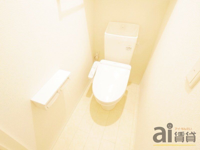 トイレ　※同仕様写真※