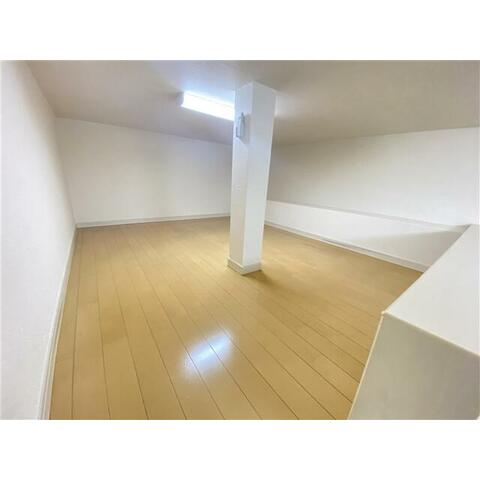 その他　広々ロフト付き♪