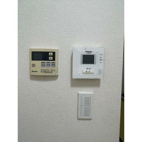 セキュリティ　モニター付きインターホンでセキュリティ安心♪