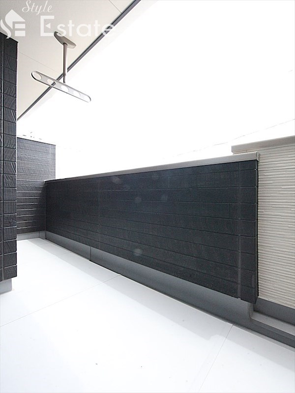 バルコニー　バルコニー