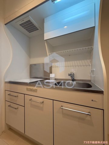 キッチン　同マンション別部屋　参考写真