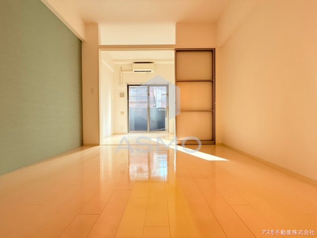 居室・リビング　同マンション別部屋　参考写真