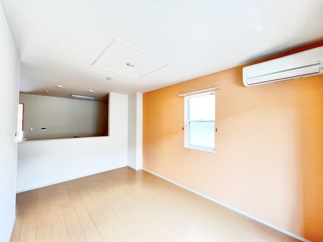 居室・リビング　※同タイプ参考写真