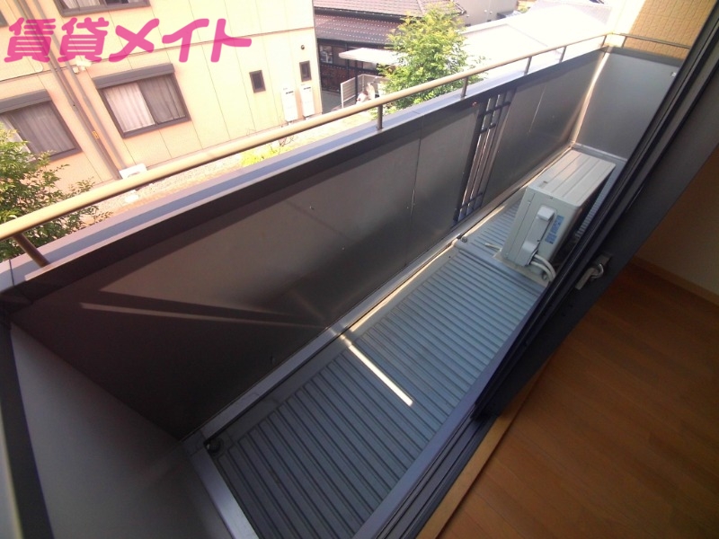 バルコニー　同型参考写真