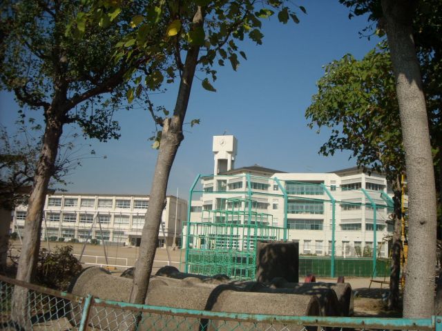 小学校　市立日永小学校（小学校）まで1200m