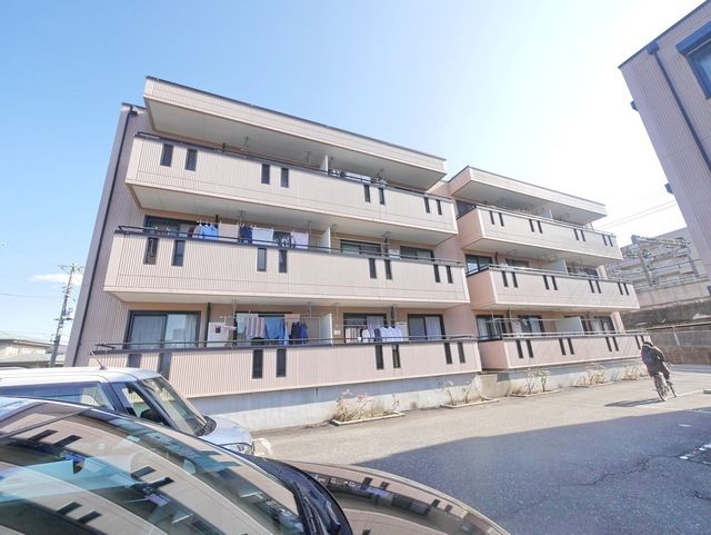 建物外観　★お問い合わせはタウンハウジング聖蹟桜ヶ丘店まで★