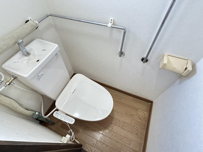 トイレ　トイレ