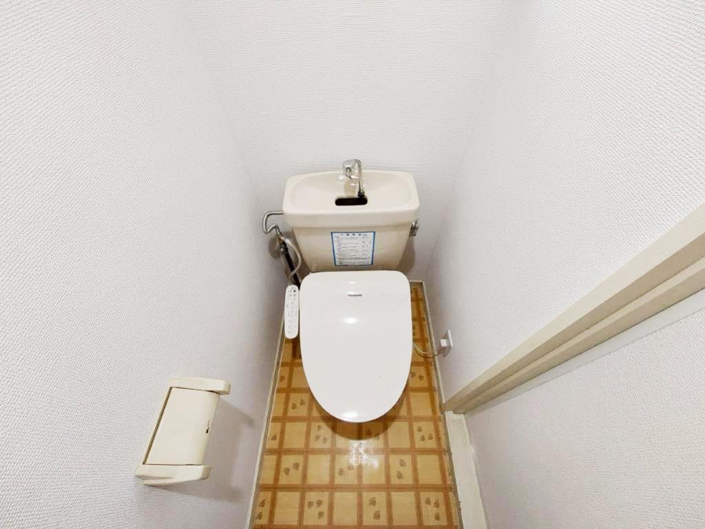 クレセントA棟のトイレ写真