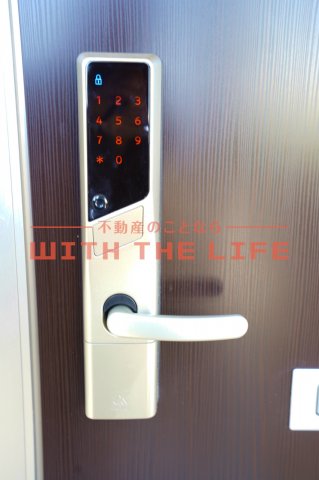 玄関　明るい玄関です